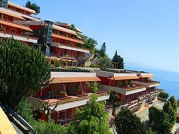 Residence Letojanni Apartment